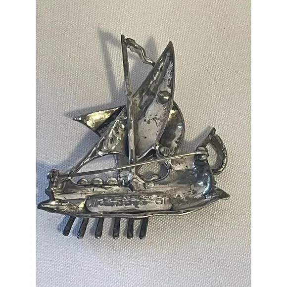 Thief of Bagdad collectable pin Ship 1940 great Korda - Picture 6 of 7